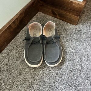 hey dudes women’s. charcoal